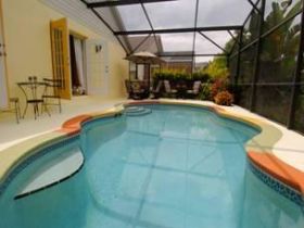 Sunshine Villa - click to enlarge