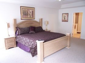 Master Bedroom - click to enlarge