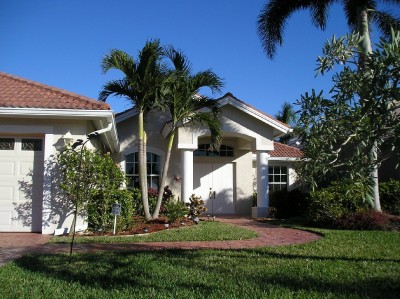 Front view of our beautiful villa