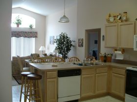 Lake Berkley Resort - click to enlarge