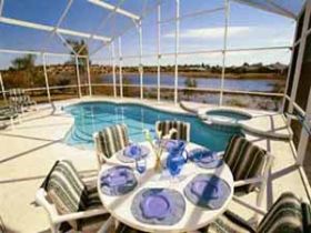 Luxury Living on Disneys Doorstep - click to enlarge