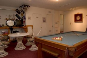 Games Room c/w Playstation 2 - click to enlarge