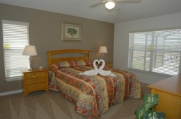 Master Bedroom - click to enlarge