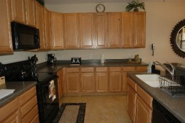 Kitchen - click to enlarge