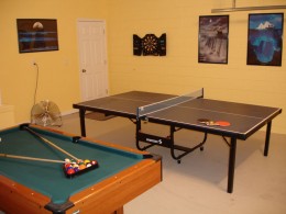 Games room - click to enlarge